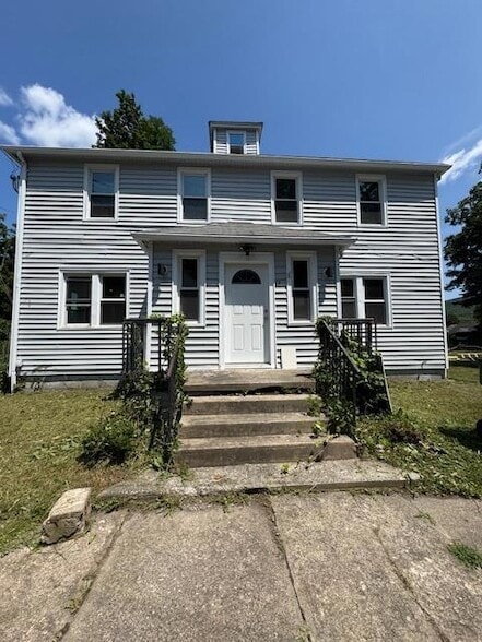 Building Photo - 12 Backman Ave