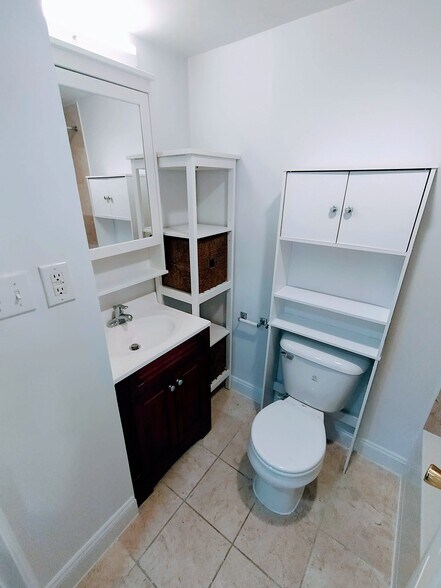 Bathroom - 1125 12th St NW