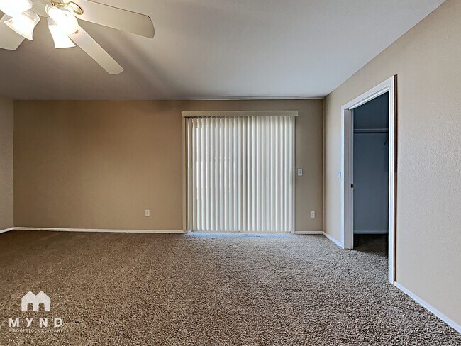 Building Photo - 8128 W Mission Ln