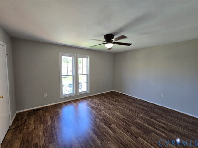 Building Photo - 757 Pleasant St