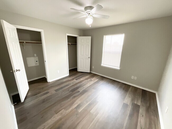 Building Photo - Lovely 2-story | 3-bedroom | 2.5-bath town...
