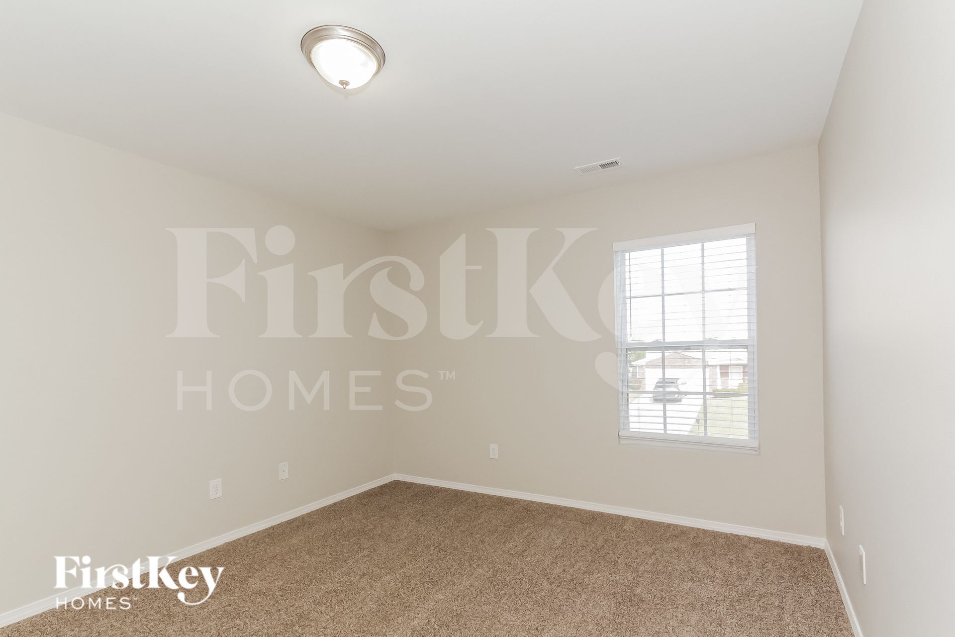 Building Photo - 10833 Dry Stone Dr