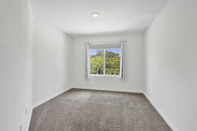 Building Photo - 4748 SW 63rd Terrace