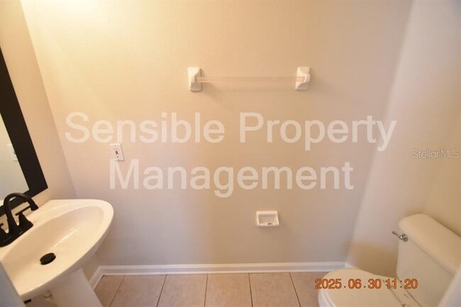 Building Photo - 11570 Misty Isle Ln