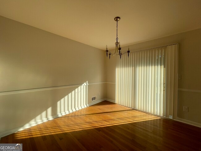 Building Photo - 2297 Hylaea Rd