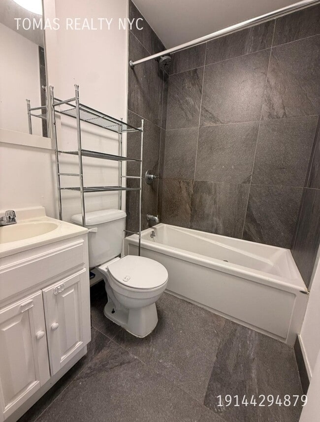 Building Photo - 459 Commonwealth Ave