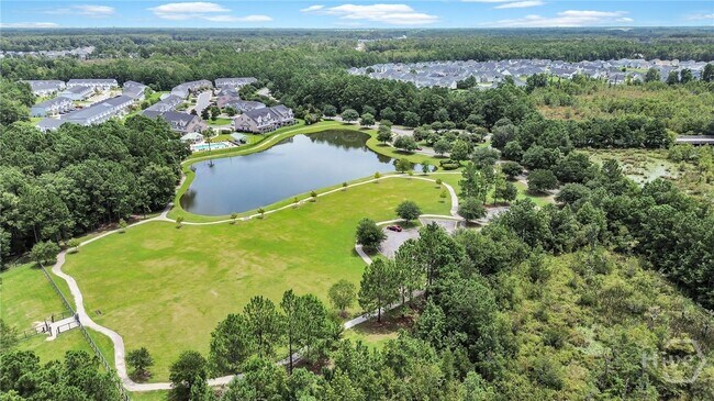 Building Photo - 235 Sonoma Dr