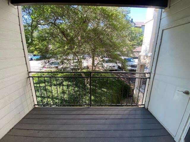 Building Photo - 6000 Shepherd Mountain Cove