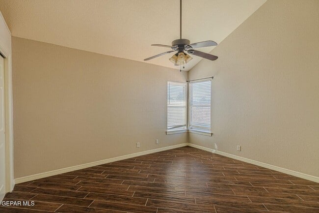 Building Photo - 5717 Saplinas Rd