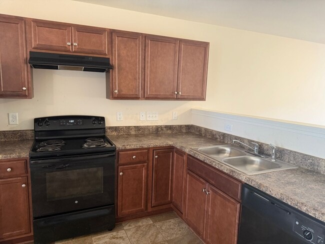 Building Photo - Available