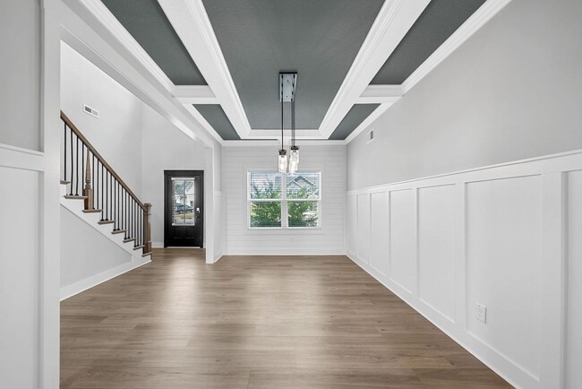 Building Photo - 4 Bedroom 2 1/2 Bath Home For Rent Near Ex...