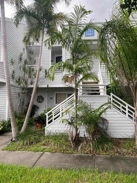 Primary Photo - 3461 NW 44th St