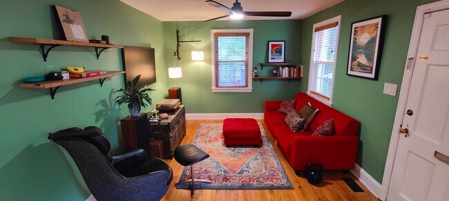 Building Photo - Renovated Brick home  near Forest Hill