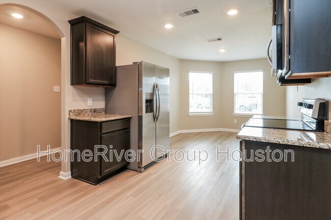 Building Photo - 22044 Angelico Dr