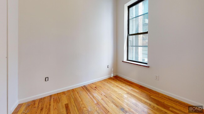 Building Photo - 188 Second Avenue