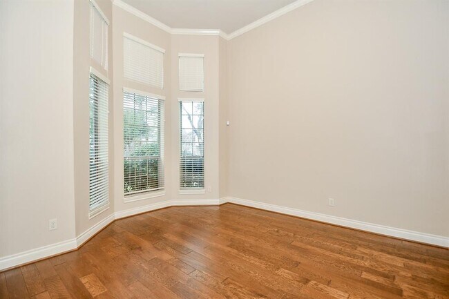 Building Photo - 1215 Pendergrass Trail