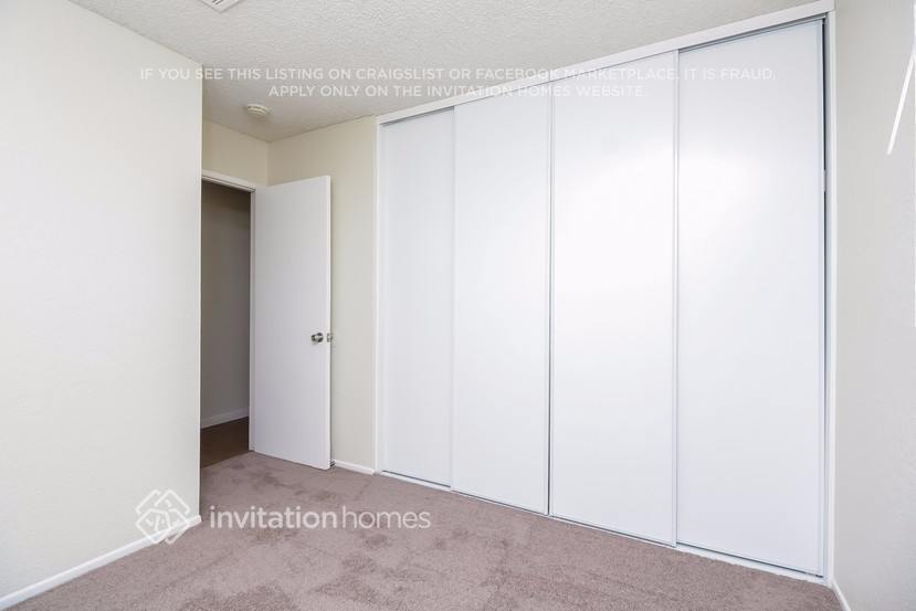 Building Photo - 14310 Agave St