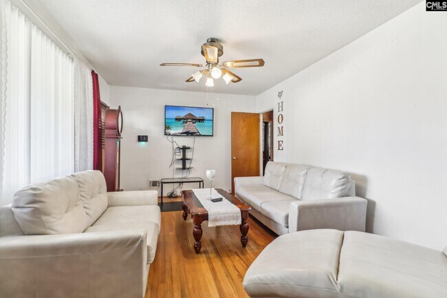 Building Photo - 3422 Covenant Rd