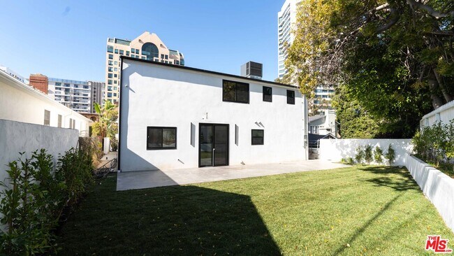 Building Photo - 10520 Ashton Ave