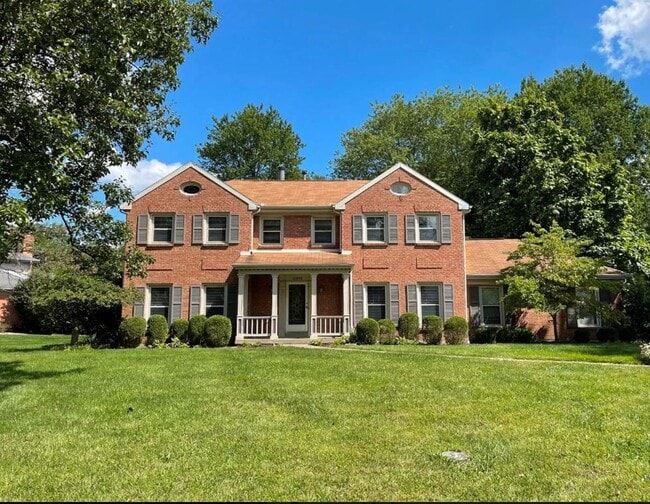 Primary Photo - 11880 Nathanshill Ln
