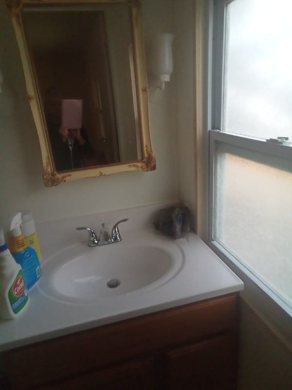 Building Photo - 8124 Eagle Dr