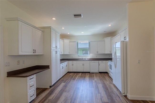 Building Photo - 25206 Nocturne Ln