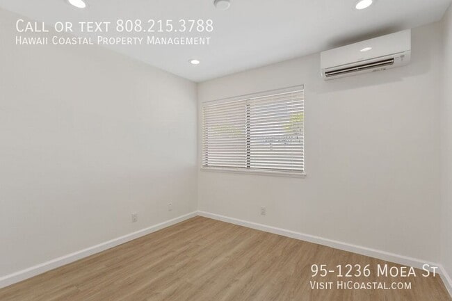 Building Photo - 95-1236 Moea St-