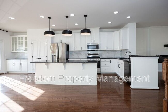 Building Photo - 2023 Serviceberry Rd