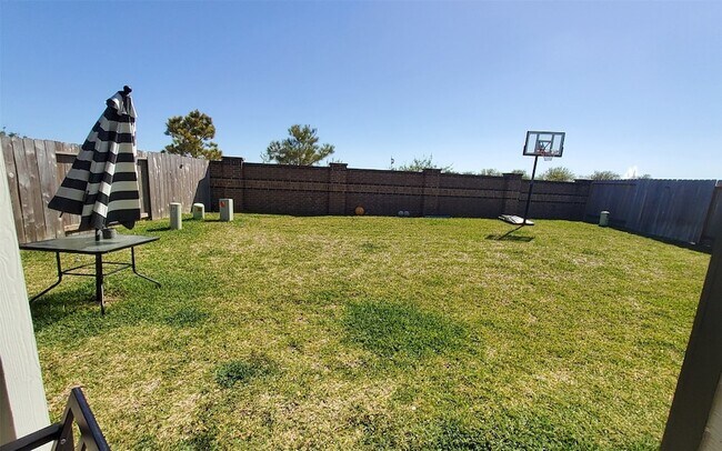 Building Photo - 31739 Margaret Woods Ln