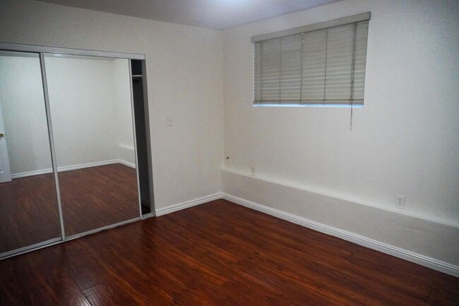 Building Photo - 3216 Adeline St