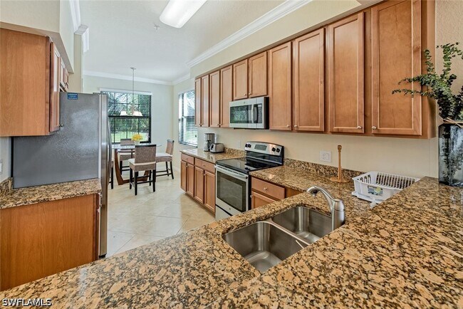 Building Photo - 9735 Acqua Ct