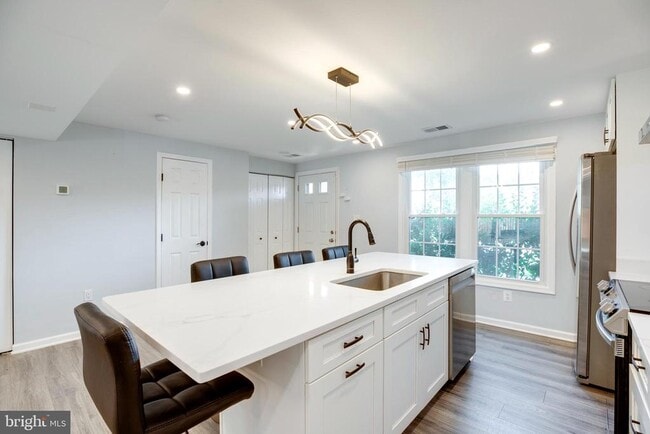 Building Photo - 13639 Clarendon Springs Ct