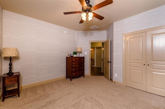 Building Photo - 63 Sagamore Ridge Pl