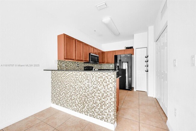 Building Photo - 10870 NW 88th Terrace
