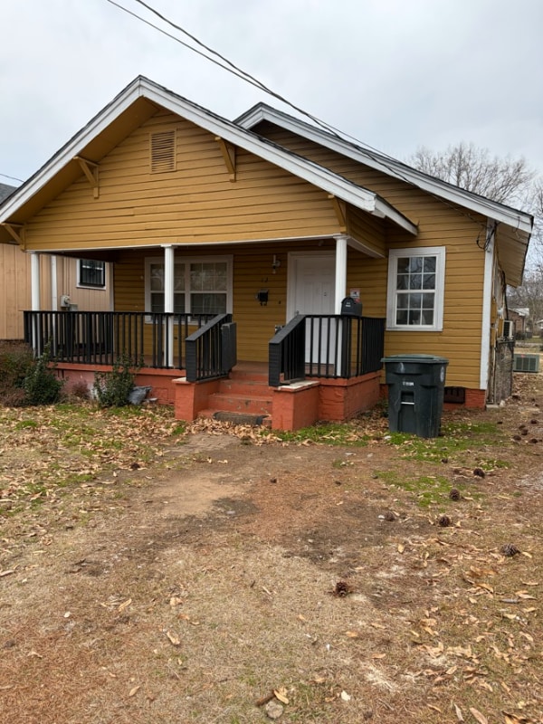 Building Photo - 12 4th Ave S