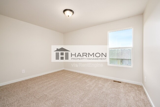 Building Photo - 2078 N Reece Ct