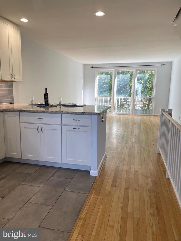 Building Photo - 108 G St SW