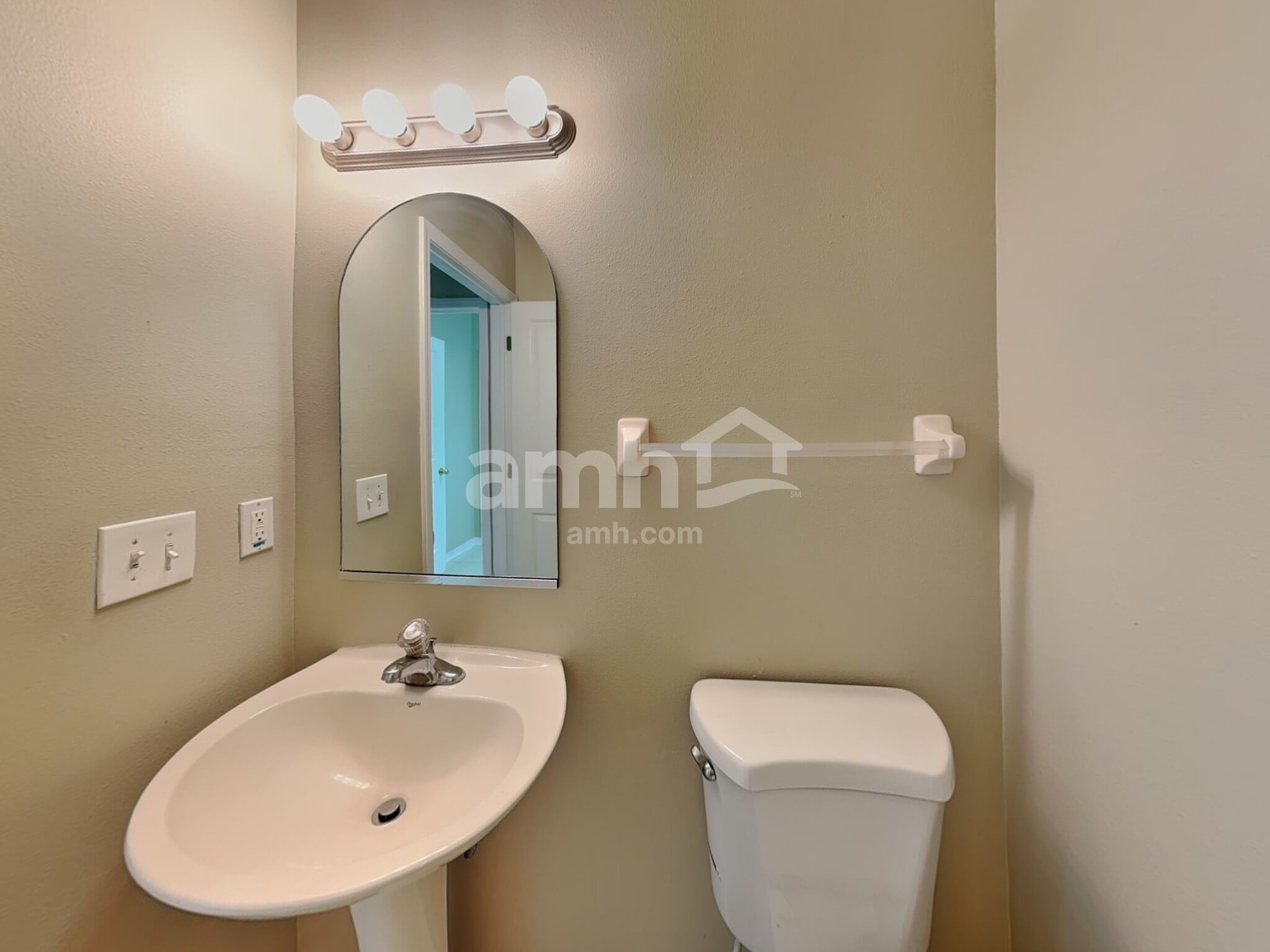 Building Photo - 3504 Heron Island Dr