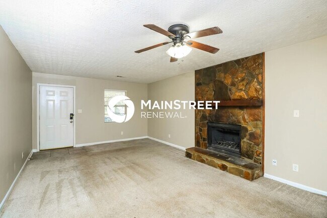 Building Photo - 3 Bedroom Pet-Friendly Home in Atlanta, GA...