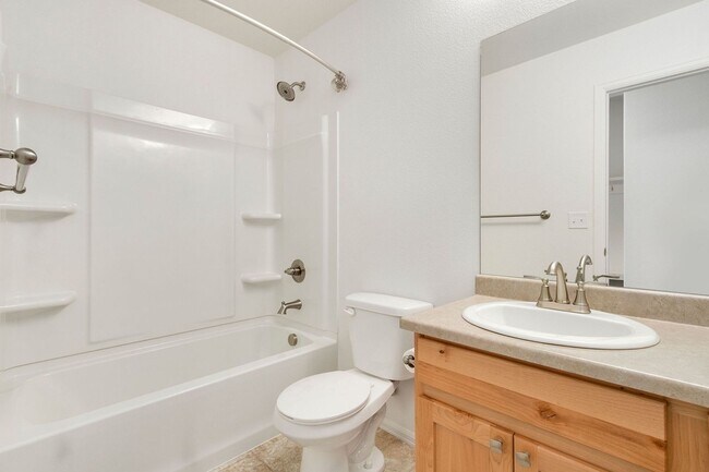 Building Photo - Fantastic Loveland Location with 5 Bedrooms, 3 Bathrooms, 2-Car Garage, and Finished Basement!
