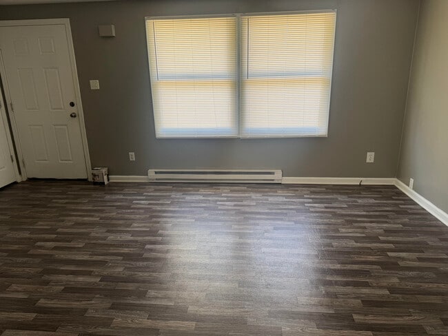 Building Photo - 3476 smyrna rd