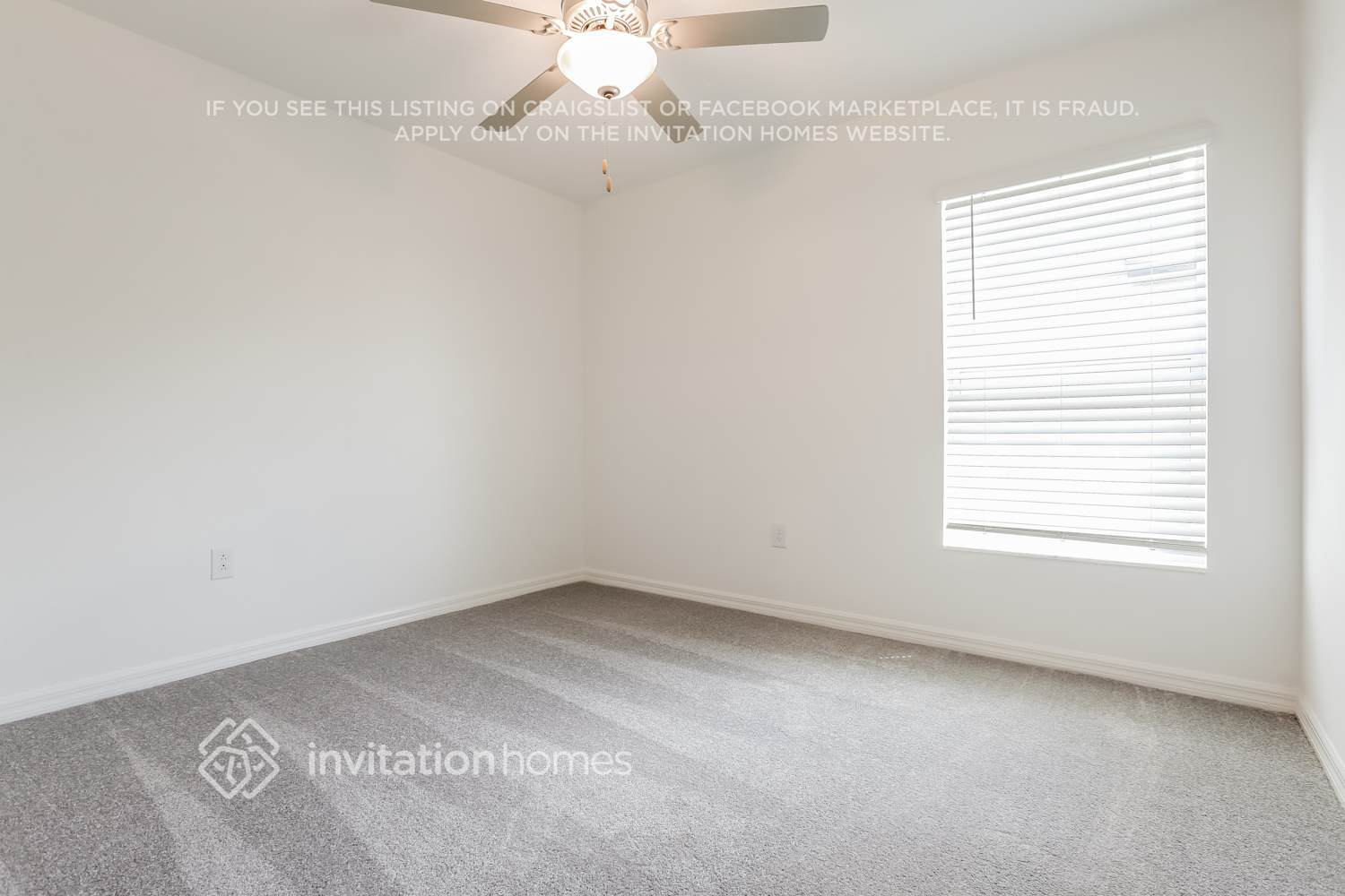 Building Photo - 8652 40th Cir E