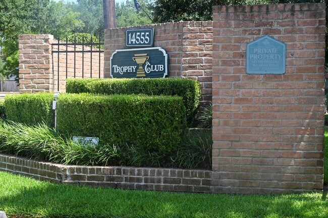 Building Photo - 14555 Wunderlich Dr