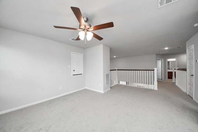 Building Photo - 3102 Trishelle Ct