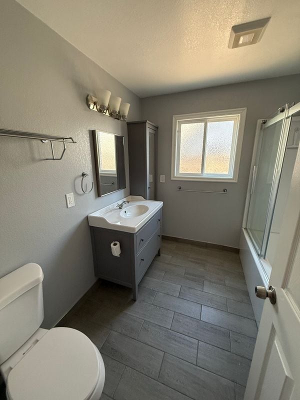 Building Photo - 90 Meadow Terrace