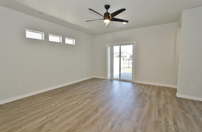 Building Photo - Single-Level Home in Quiet Neighborhood