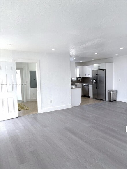Building Photo - 14974 SW 298th Ter