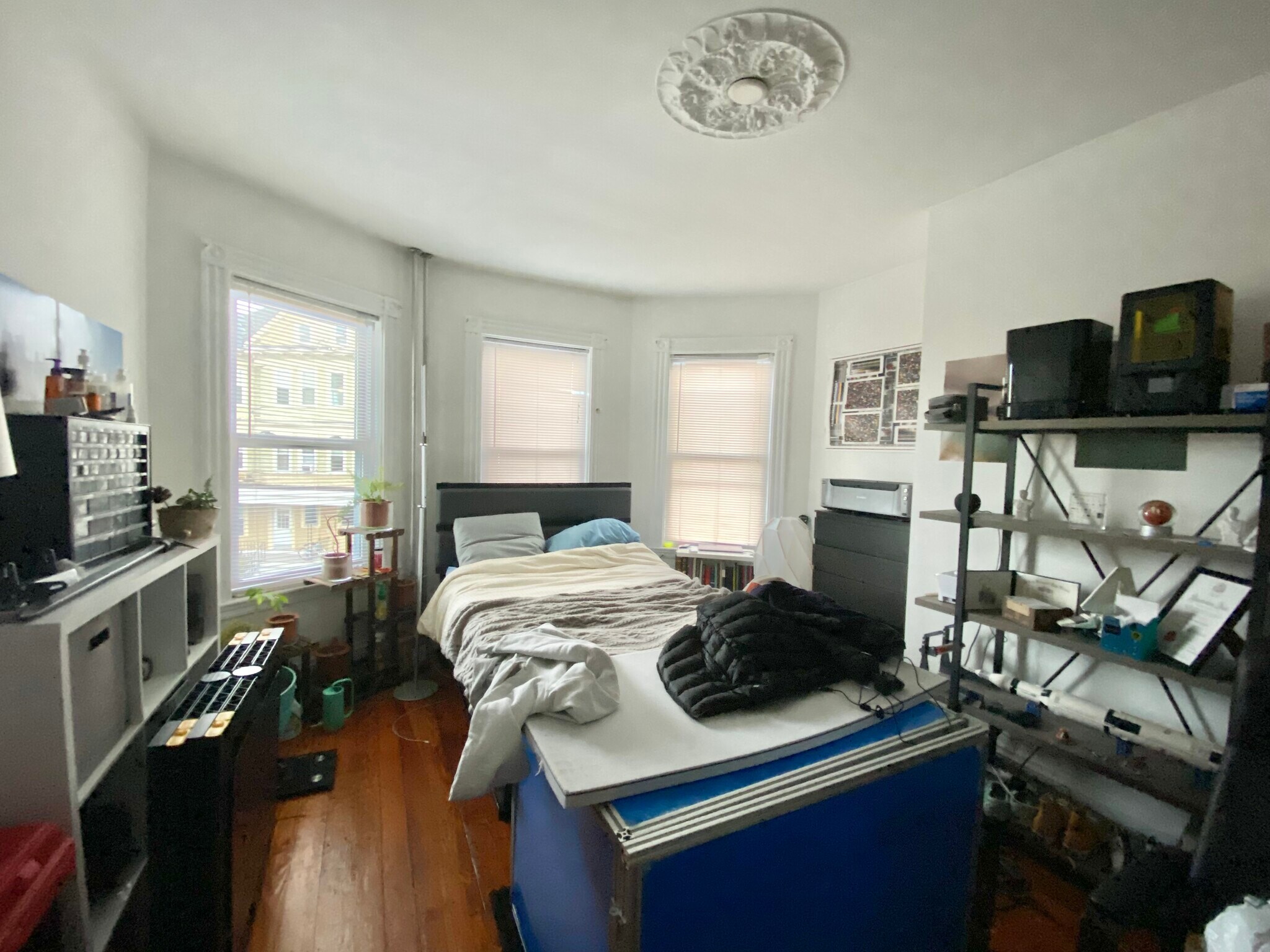 Building Photo - 121 Calumet St