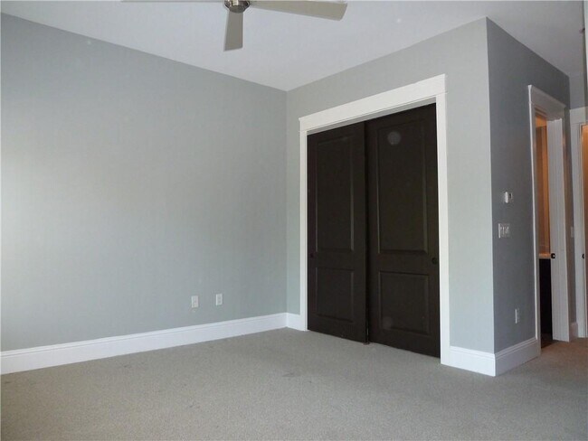 Building Photo - 4727 Cypress Commons