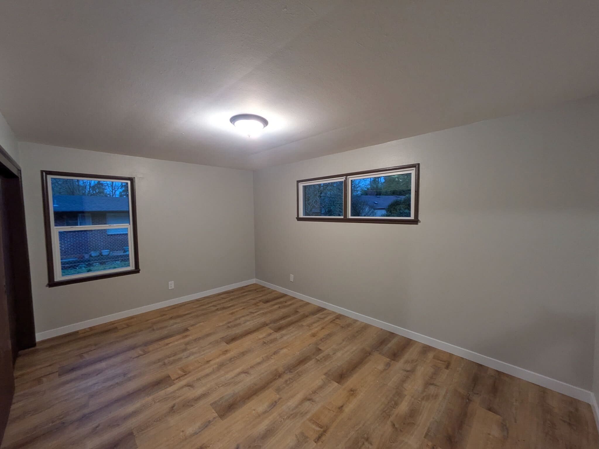 Building Photo - 8311 Bridgeport Way SW